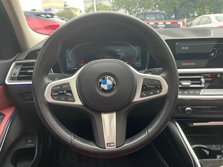 Фото 16 - BMW 3 Series