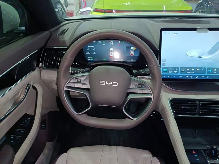 Фото 11 - BYD Song Plus Hybrid/EV