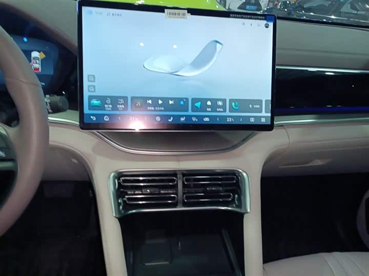 Фото 13 - BYD Song Plus Hybrid/EV