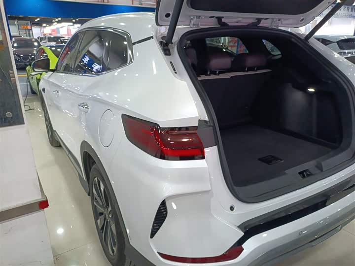 Фото 5 - BYD Song Plus Hybrid/EV