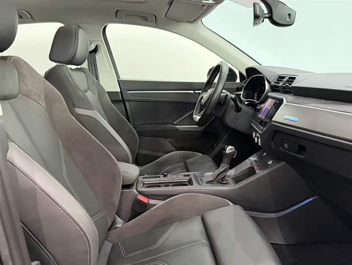 Фото 18 - Audi Q3 Sportback