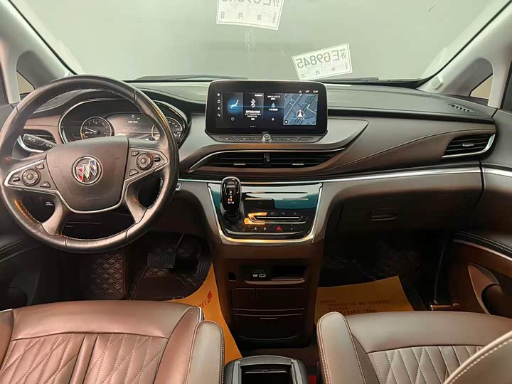 Фото 30 - Buick GL8 ES