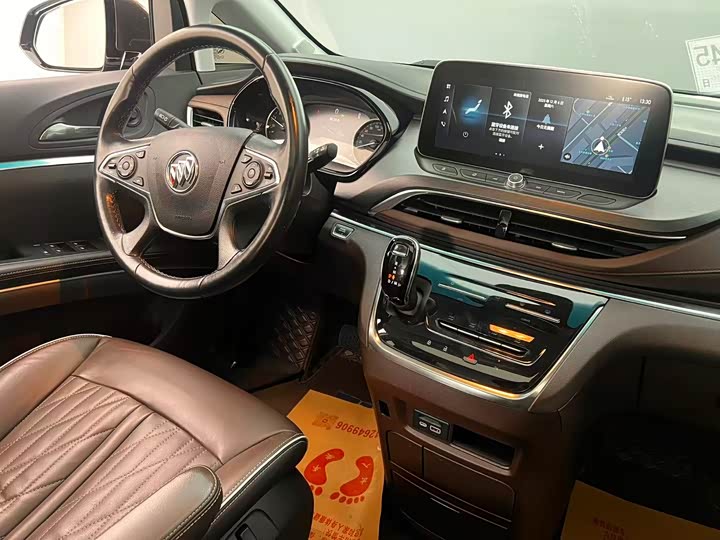 Фото 31 - Buick GL8 ES