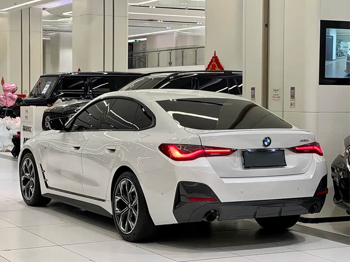 Фото 13 - BMW 4 Series