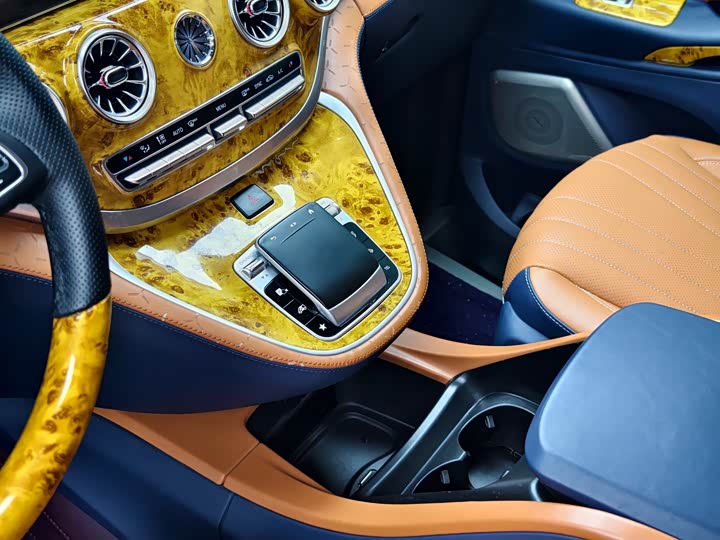 Фото 10 - Mercedes-Benz Vito