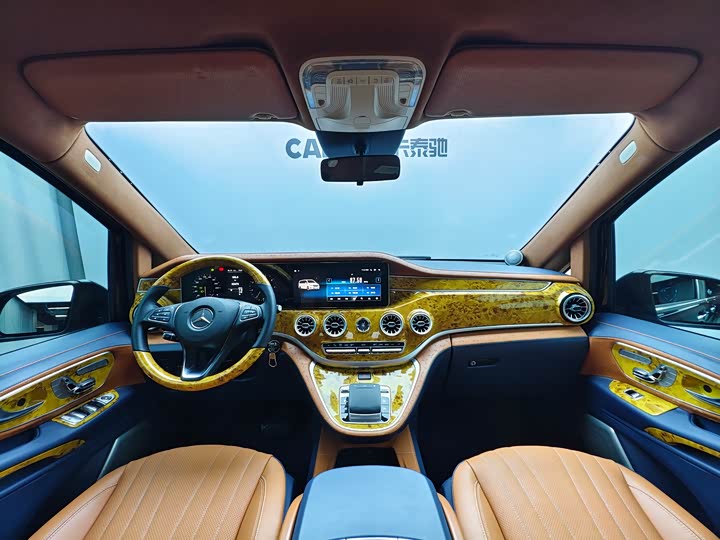 Фото 11 - Mercedes-Benz Vito