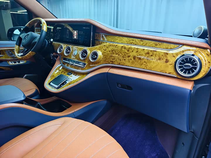 Фото 13 - Mercedes-Benz Vito