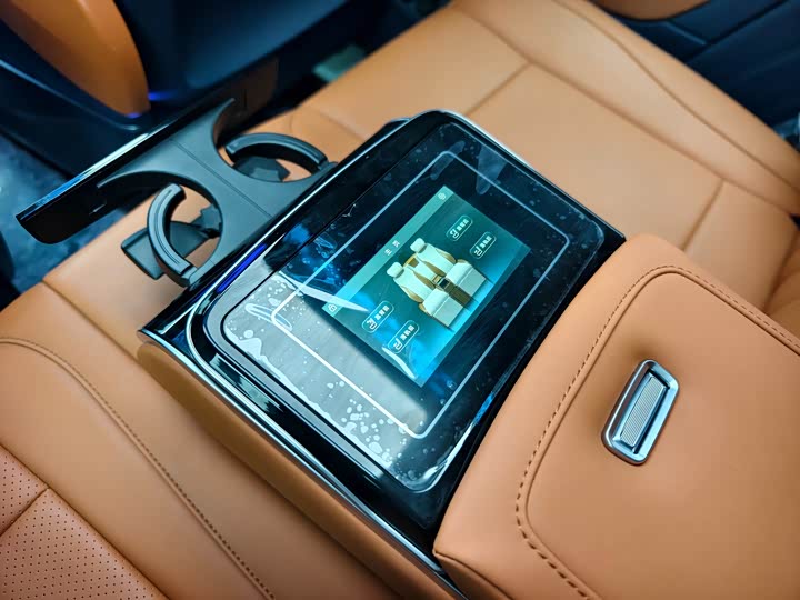 Фото 23 - Mercedes-Benz Vito