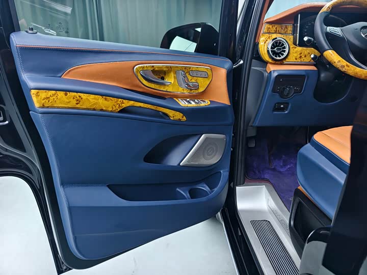 Фото 7 - Mercedes-Benz Vito