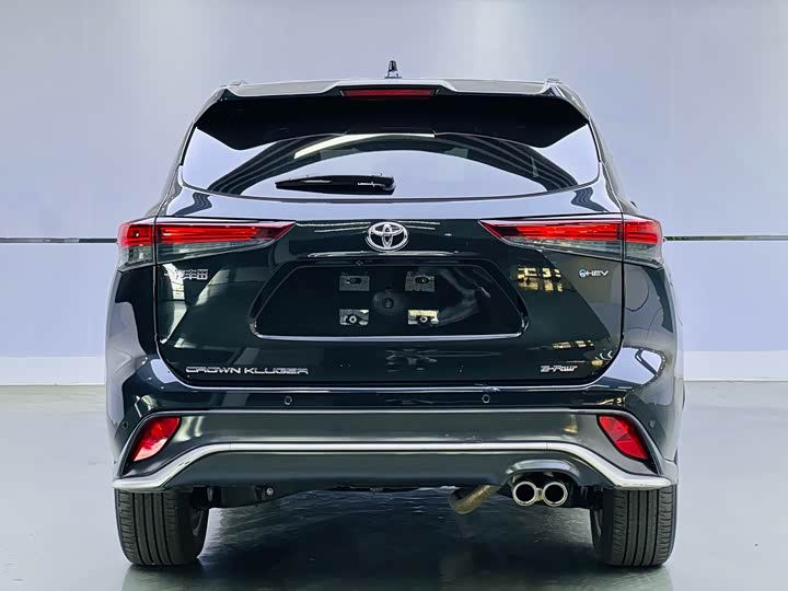 Фото 5 - Toyota Crown Kluger