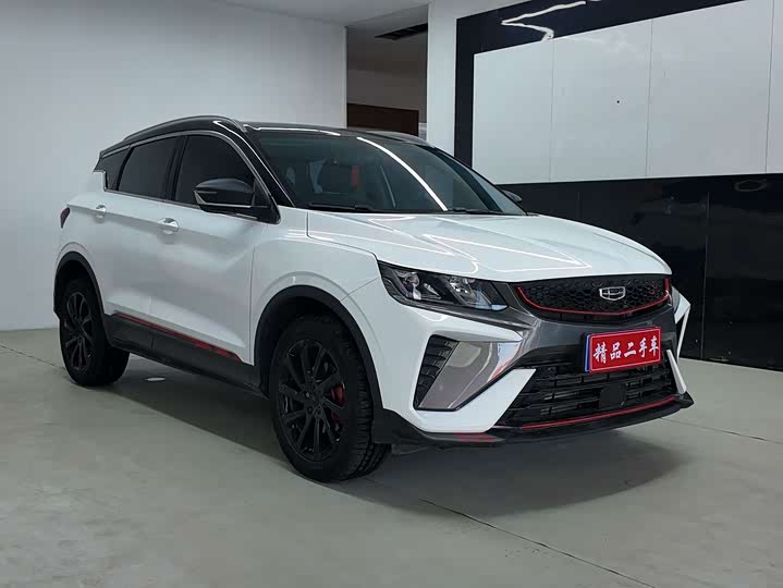 Фото 3 - Geely Coolray