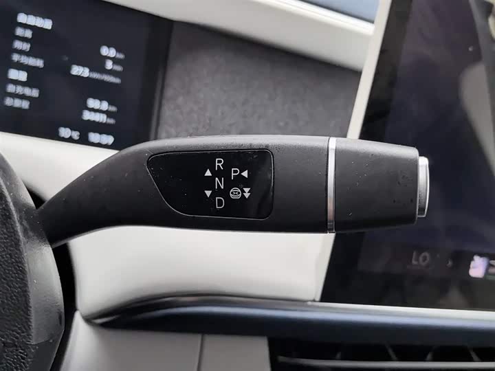 Фото 13 - XPeng G6