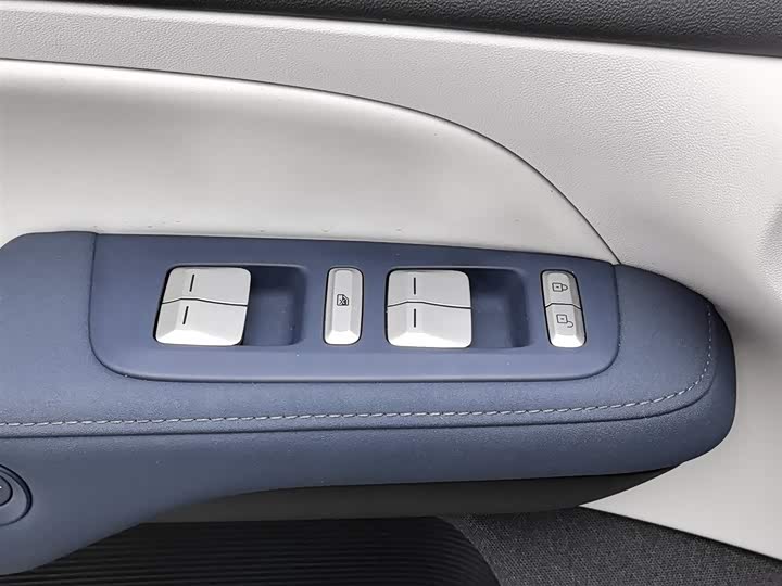 Фото 9 - XPeng G6