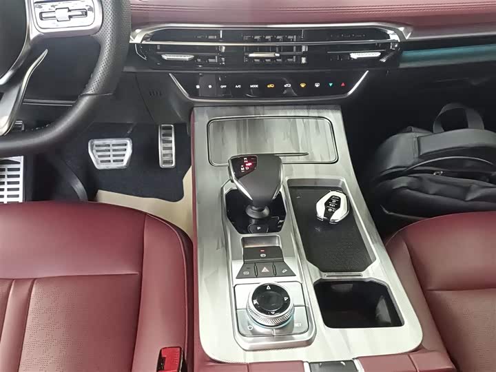 Фото 14 - Jetour X70 Pro