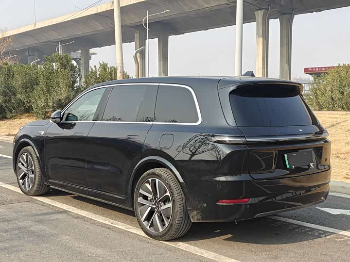 Фото 14 - LiXiang L9