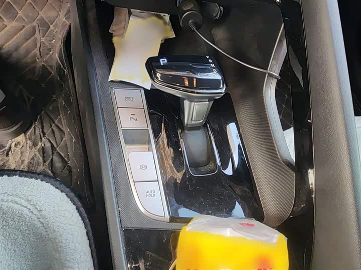 Фото 7 - Hyundai Elantra N line