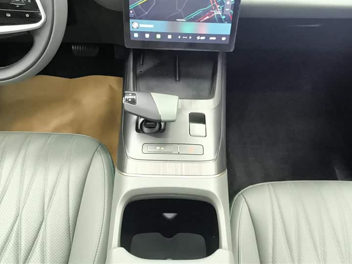 Фото 16 - Changan Yida