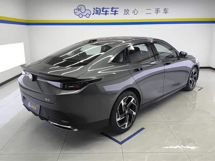 Фото 3 - Changan Yida