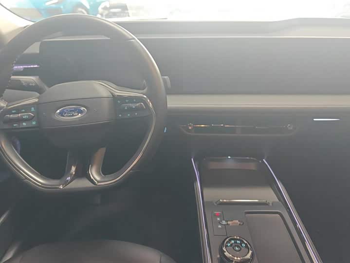 Фото 12 - Ford Mondeo