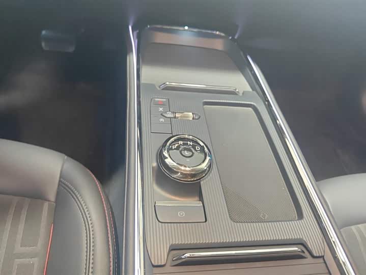 Фото 13 - Ford Mondeo