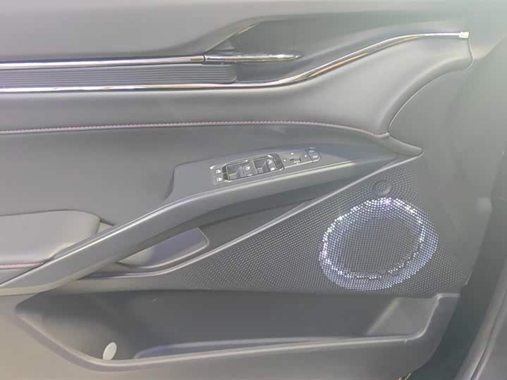 Фото 7 - Ford Mondeo