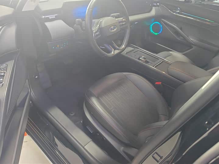 Фото 9 - Ford Mondeo