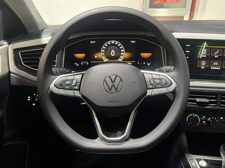 Фото 14 - Volkswagen Lavida