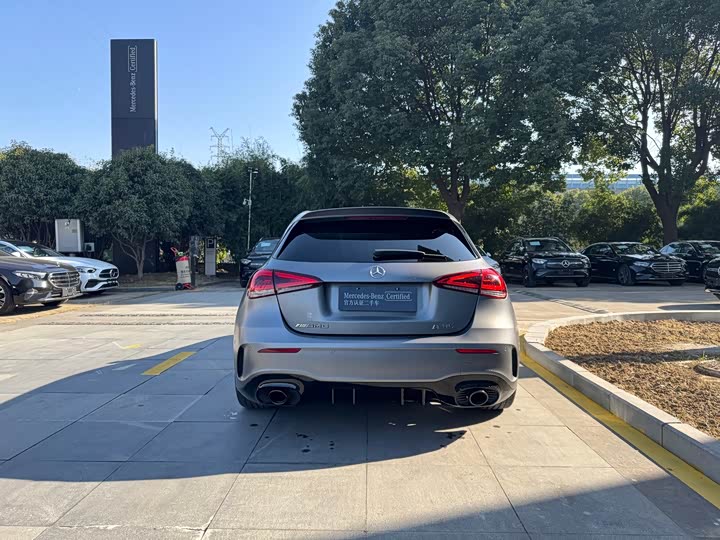 Фото 16 - Mercedes-Benz A-Class AMG