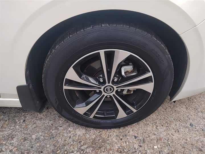 Фото 26 - Nissan Sylphy