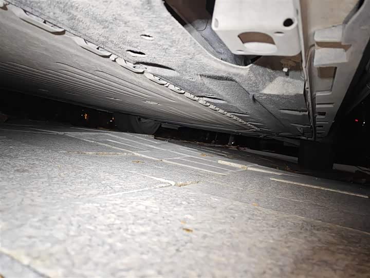 Фото 16 - GAC Aion Y