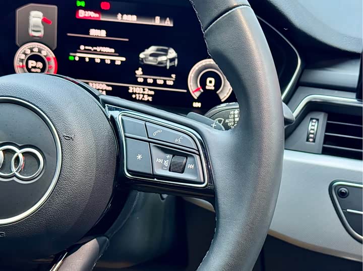 Фото 19 - Audi A5