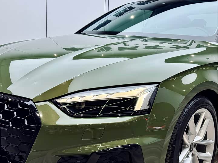 Фото 23 - Audi A5