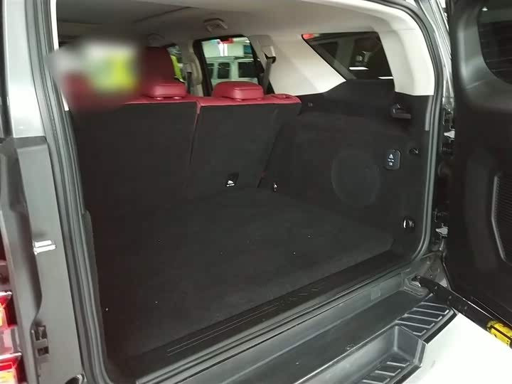 Фото 18 - Tank 400 Hybrid