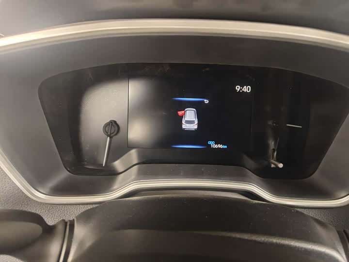 Фото 2 - Toyota Corolla Cross