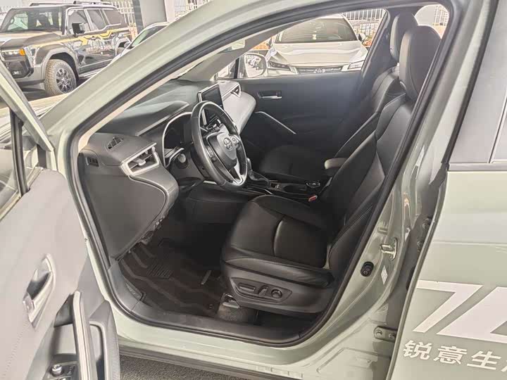 Фото 4 - Toyota Corolla Cross