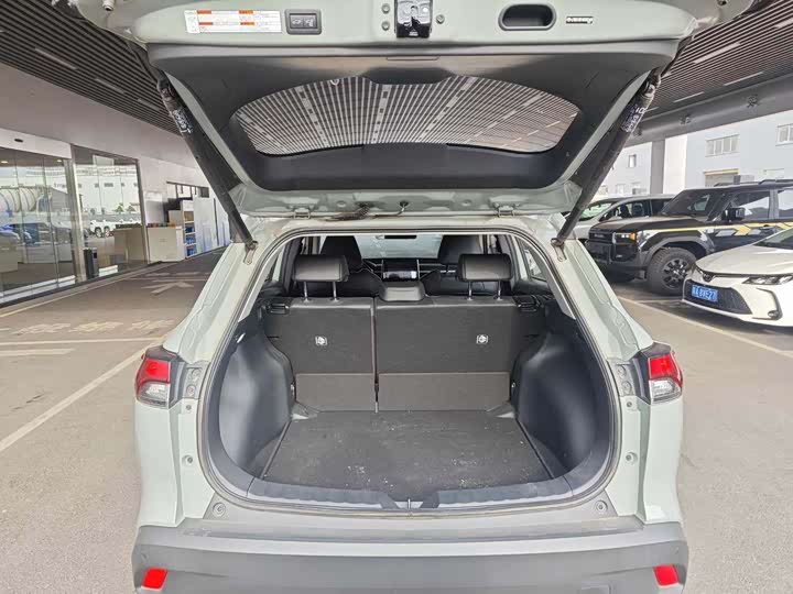 Фото 9 - Toyota Corolla Cross