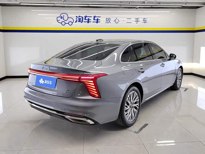 Фото 3 - Hongqi H5