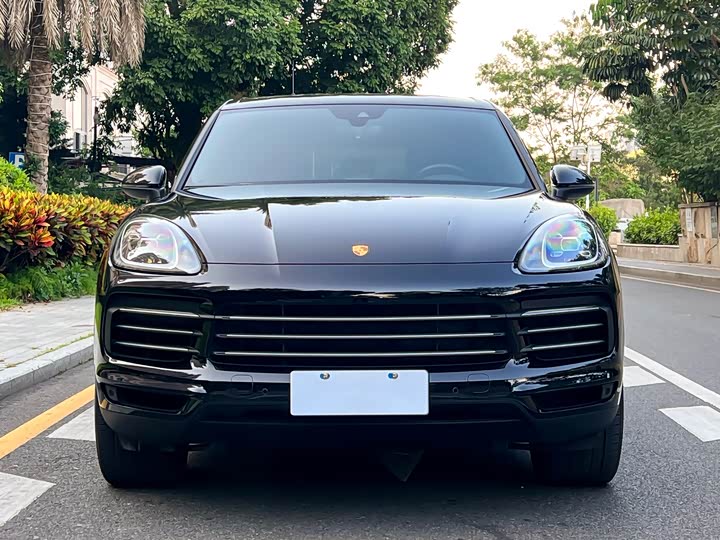 Фото 2 - Porsche Cayenne
