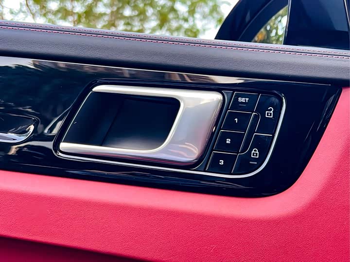 Фото 9 - Porsche Cayenne