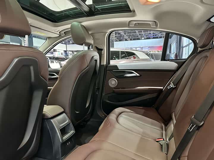 Фото 14 - BMW 1 Series