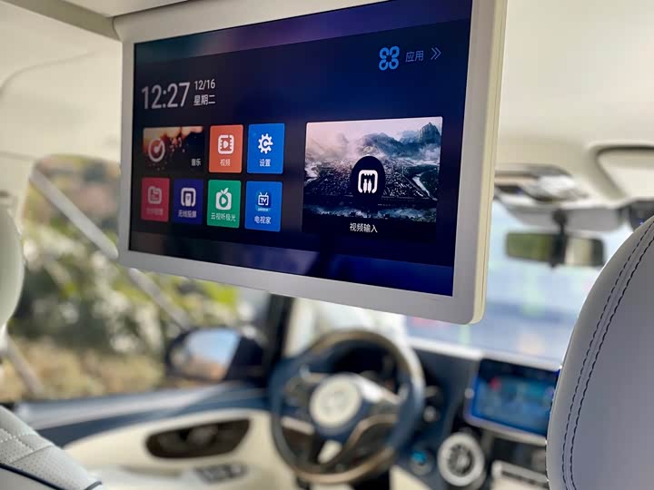 Фото 12 - Mercedes-Benz Vito