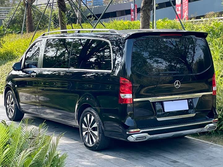 Фото 35 - Mercedes-Benz Vito