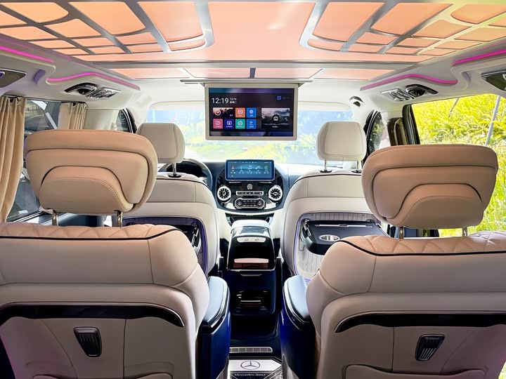 Фото 51 - Mercedes-Benz Vito