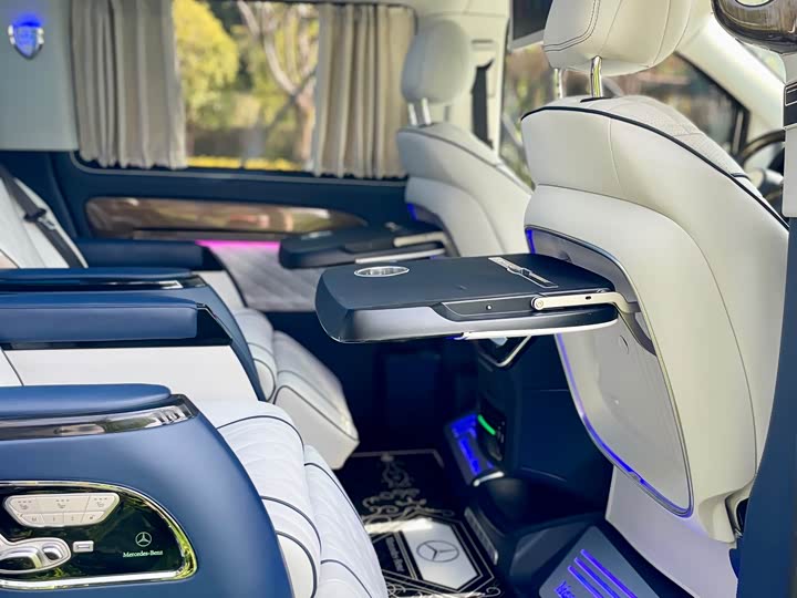 Фото 7 - Mercedes-Benz Vito