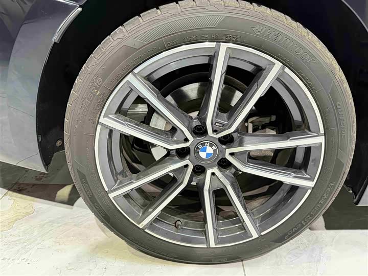 Фото 16 - BMW 3 Series