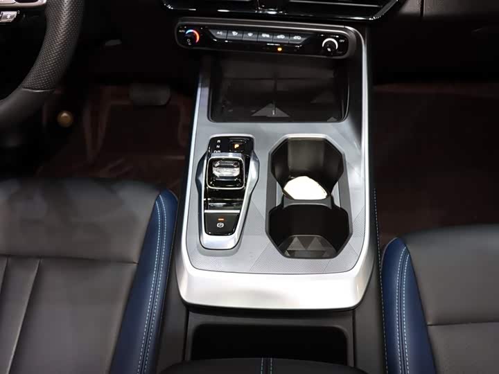 Фото 14 - GAC Trumpchi GS3