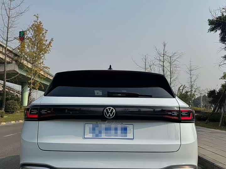 Фото 9 - Volkswagen ID.4 X