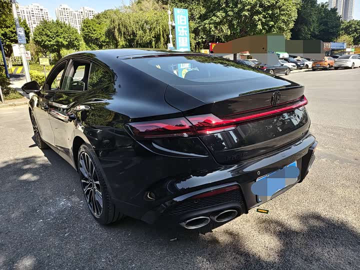 Фото 9 - MG Motor 7