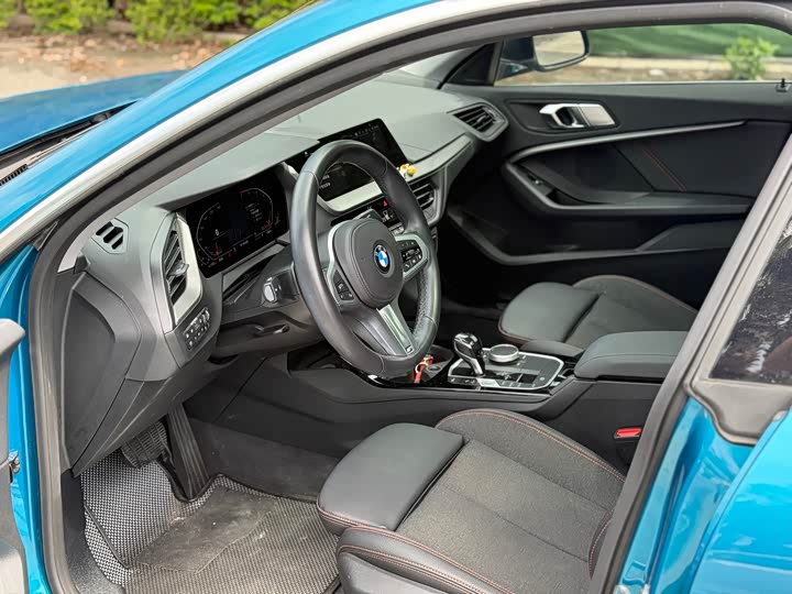 Фото 4 - BMW 2 Series