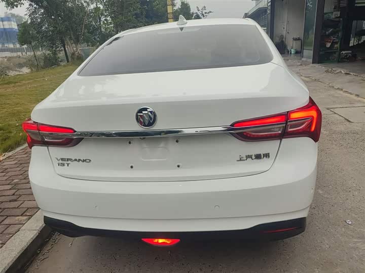 Фото 6 - Buick Verano